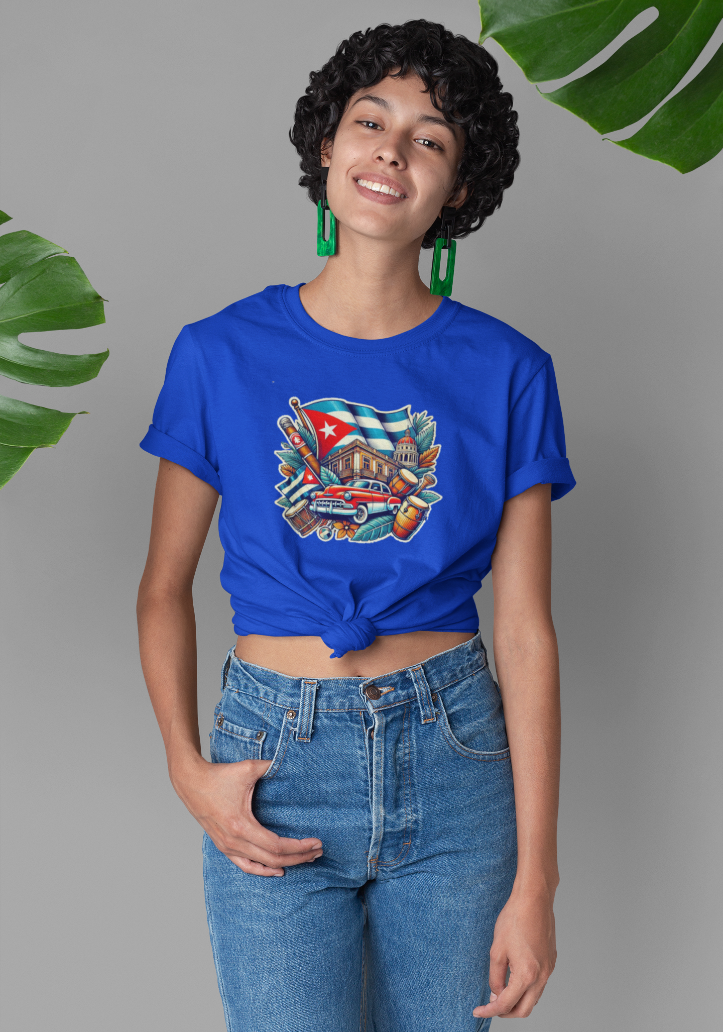 Cuba Cultural Portrait with Flag Women's Favorite Tee