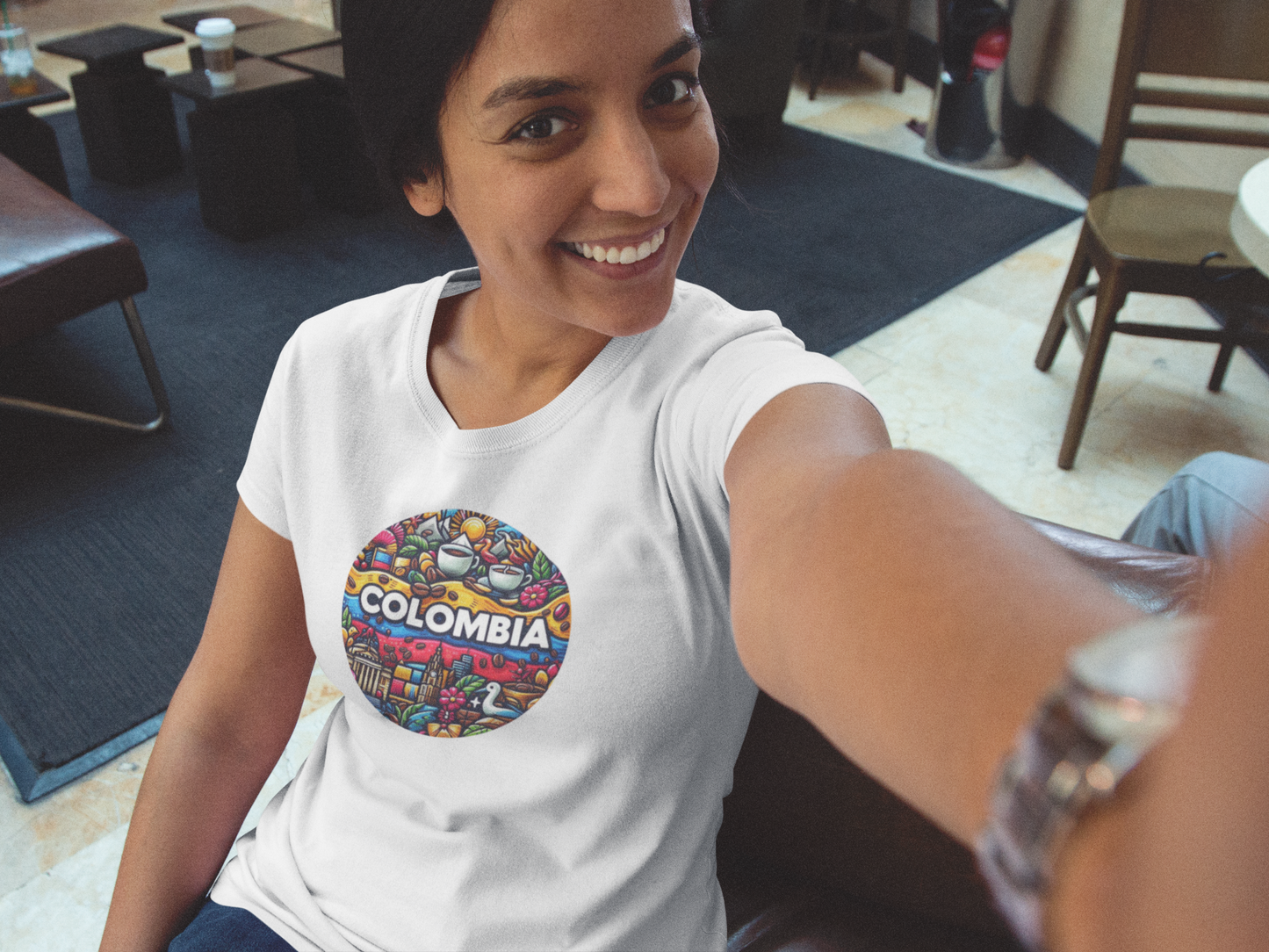 Colombia Portrait Women's Favorite Tee