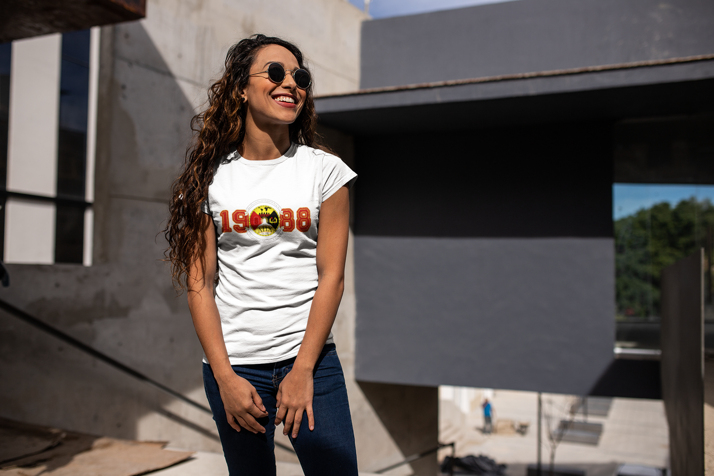 Lambda Pi Chi  1988 with Crest Women's Favorite Tee