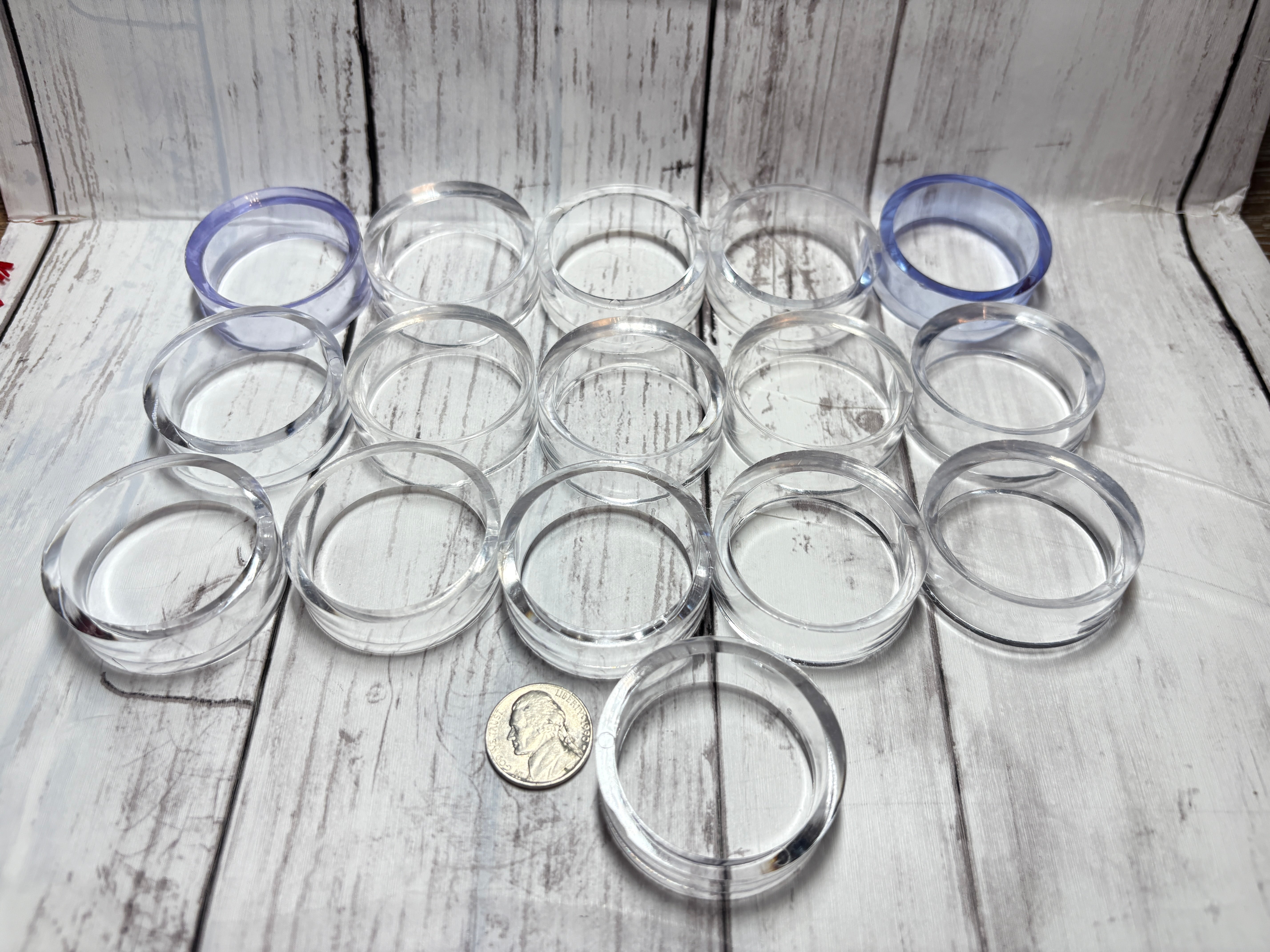 Acrylic Sphere Stand